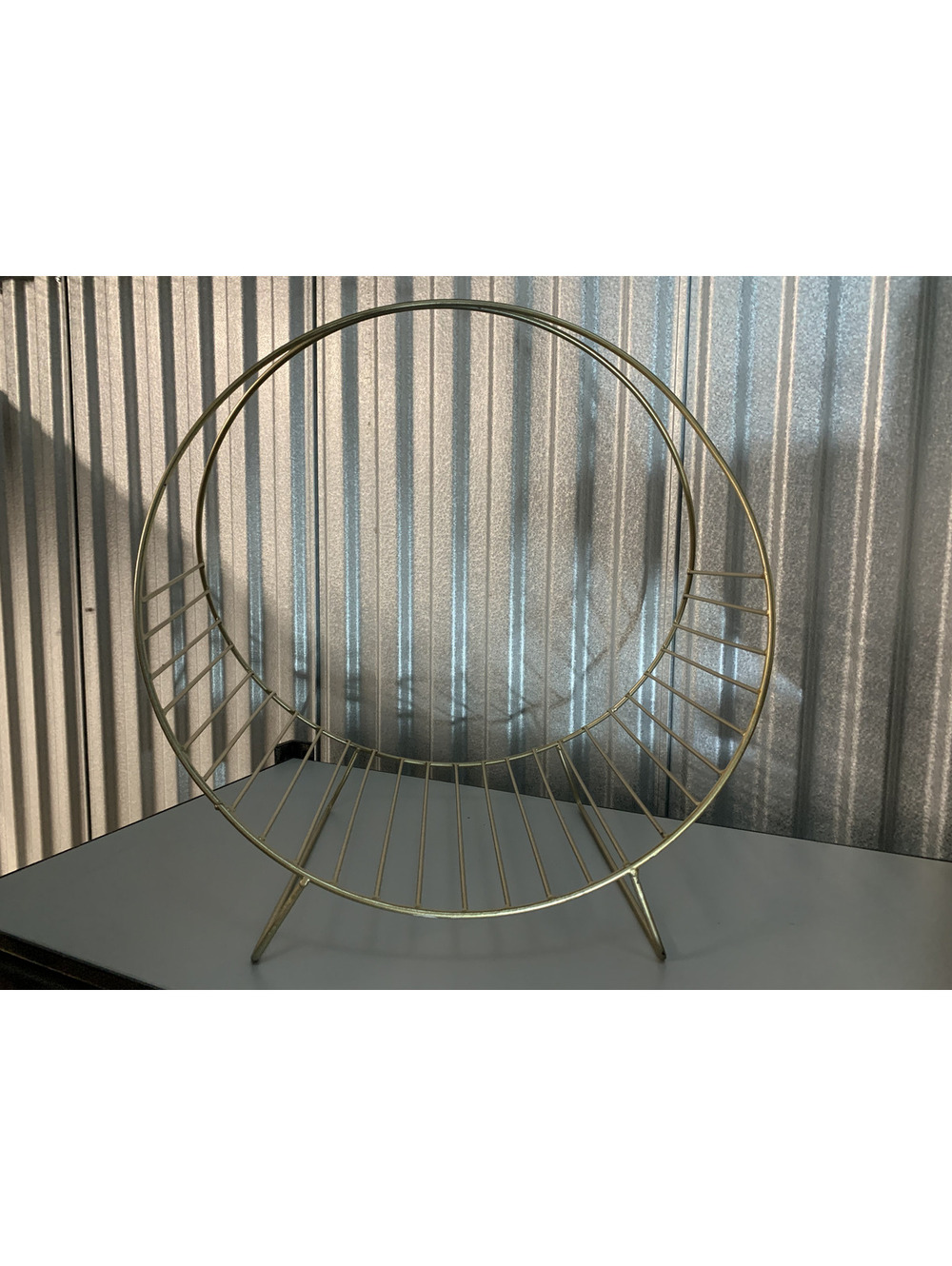 MCM Magazine /  Blanket  Rack